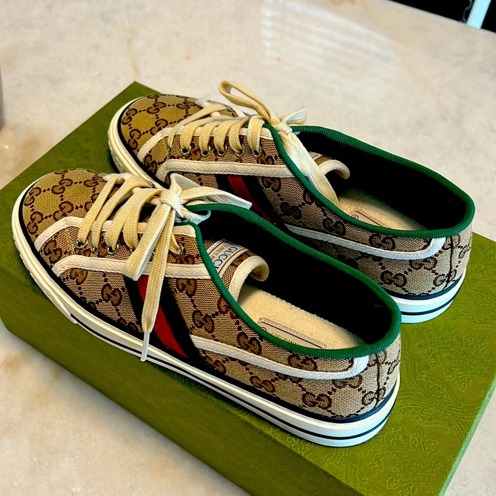 Authentic Gucci shoes